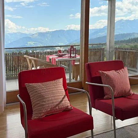 Edelweiss Ferienwohnung, Darvena