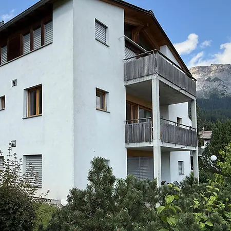 Edelweiss Ferienwohnung, Darvena * Flims