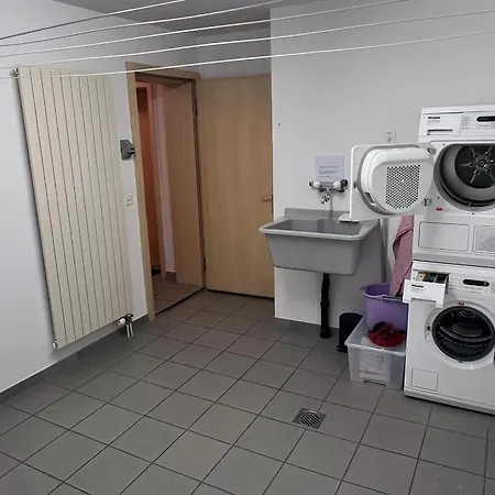 Edelweiss Ferienwohnung, Darvena *