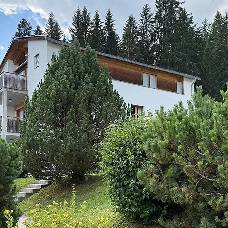 Edelweiss Ferienwohnung, Darvena Flims
