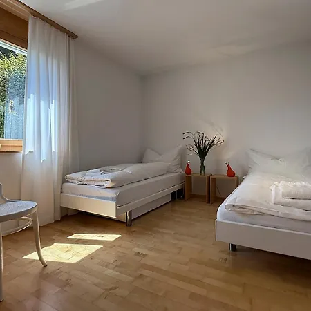 Edelweiss Ferienwohnung, Darvena *